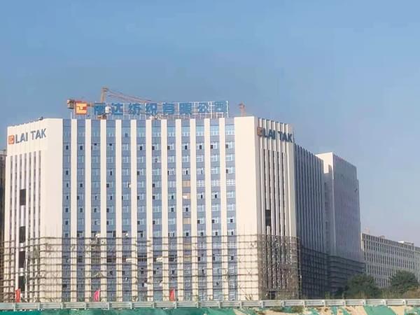 樓頂外露沖孔發光字的優勢有哪些？-廣州卓盛標識